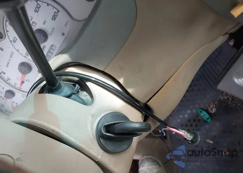 2002 Ford Explorer Sport Trac из США, поврежденный, VIN 1FMZU77E42UB97929